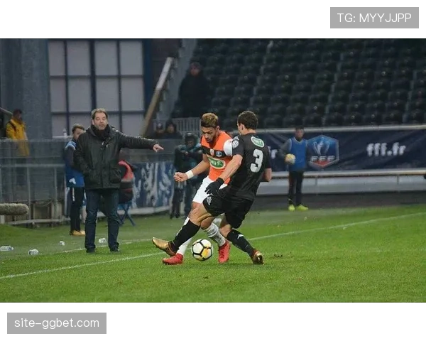 里尔2026年多线连败士气低迷，防守专注力不足导致失误频发